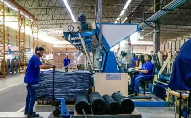 La actividad industrial registró una suba interanual del 1,4% en julio, según la&nbsp;UIA.
