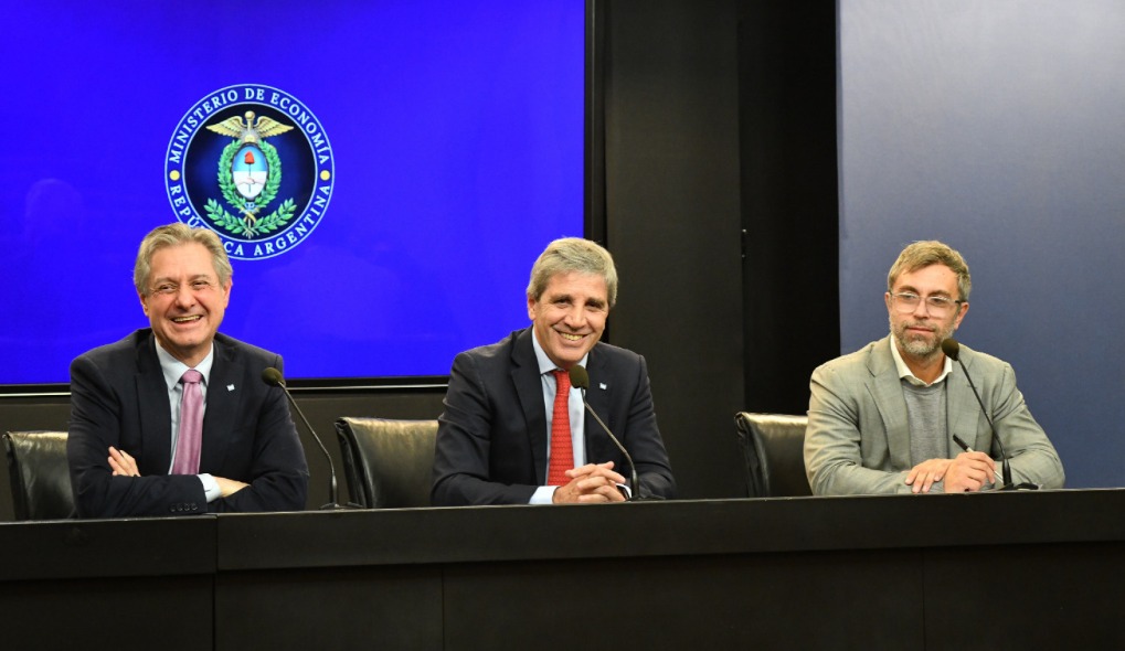 El gobierno amplía el acceso al crédito en dólares para&nbsp;empresas