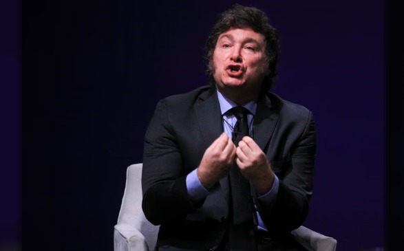 Milei con»Perspectivas Económicas y&nbsp;Políticas»