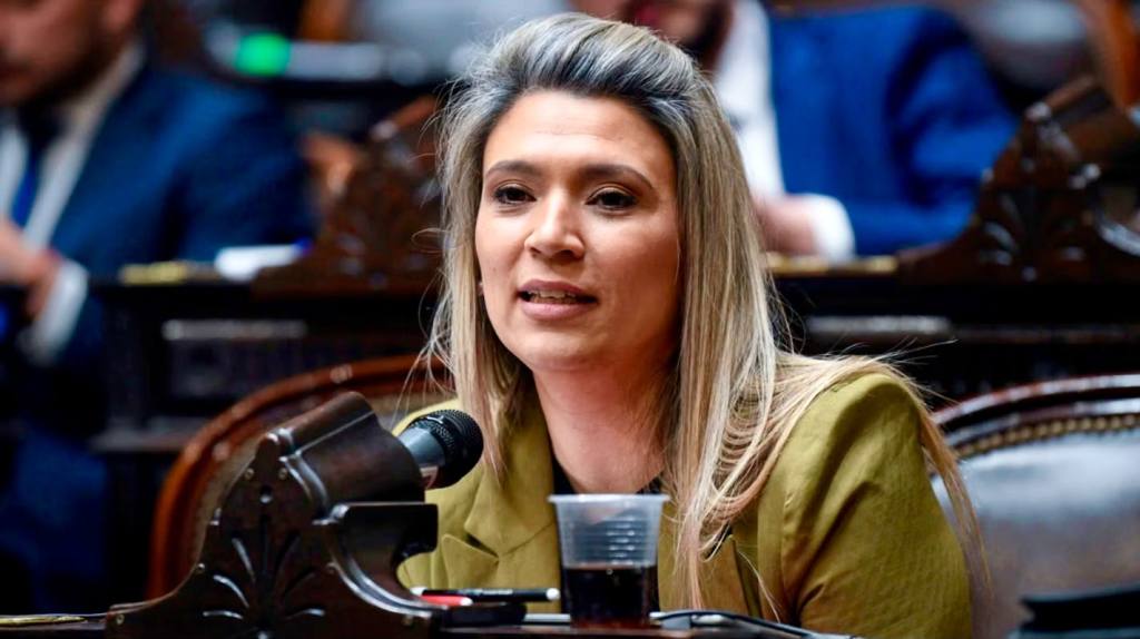 Nadia Márquez le respondió al intendente Gaido con TODO: «No se jacte de no agraviar cuando enmudece a la oposición con la plata de&nbsp;todos»