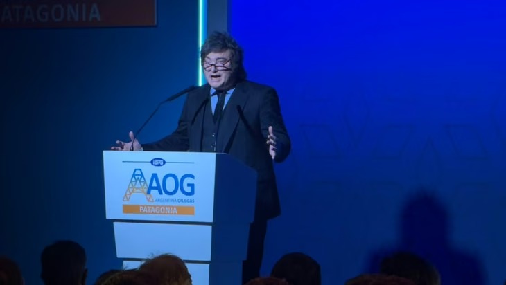 De comprar barcos de gas a exportarlo: Milei dijo en Neuquén que Vaca Muerta es «una revancha&nbsp;histórica»